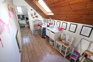 Photo 11- click for photo gallery